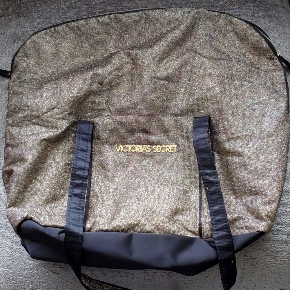 NWT Victoria's Secret overnight/carry-on bag